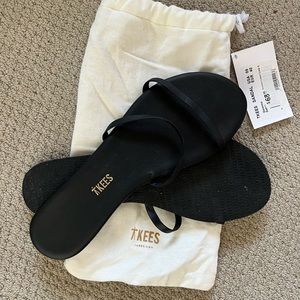 Tkees Sandals New With Tags - Size 9